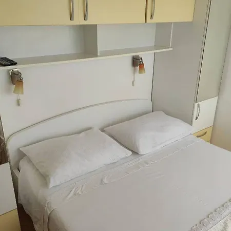 アパート Apartman Petra *